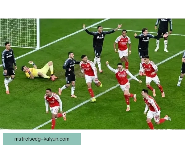 英超大战：森林城迎战红魔曼联，争夺积分榜关键战役紧张激烈