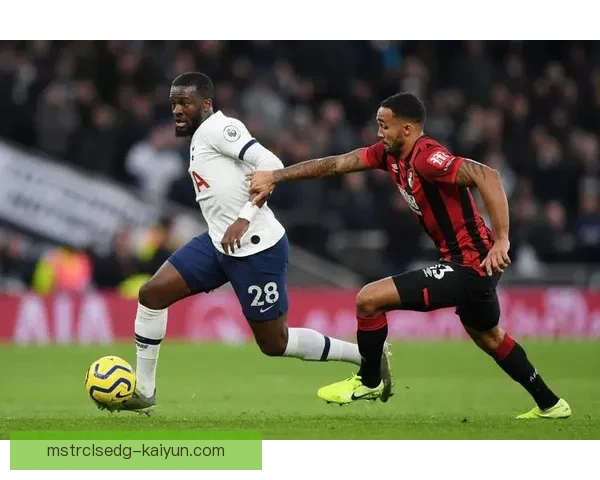 恩东贝莱的防守贡献持续提升，展现出备受期待的竞技状态